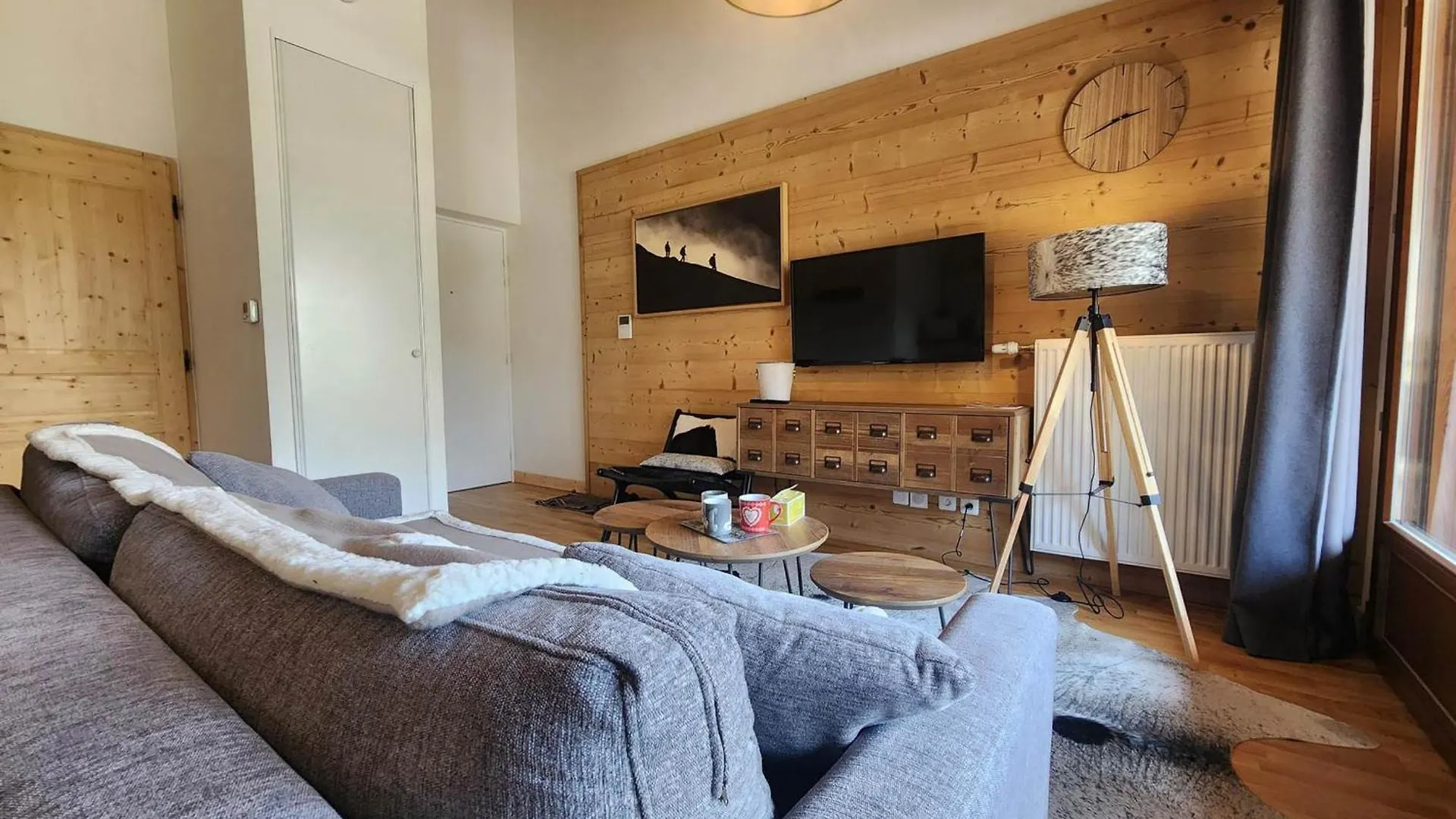 Appartement T2 Cabine Moderne Avec Balcon Et Parking A Samoens - Fr-1-629-148 Γαλλία
